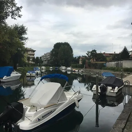 Casa Sul Fiume Tatil Evi